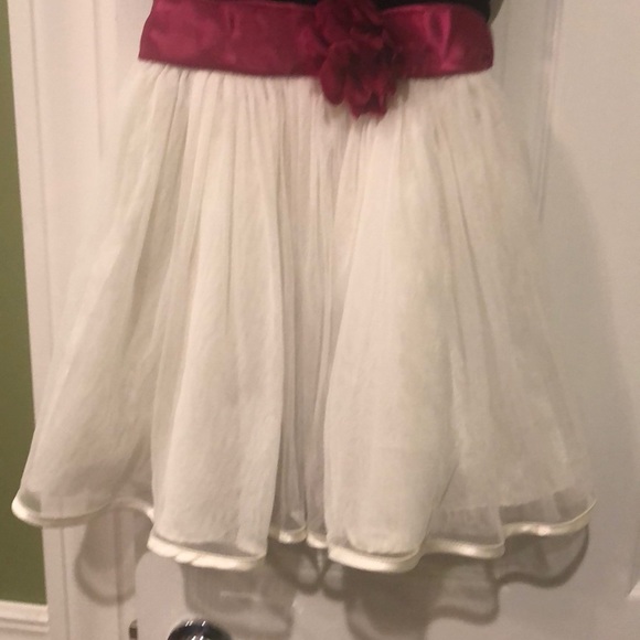 Black and white formal dress - Picture 3 of 4